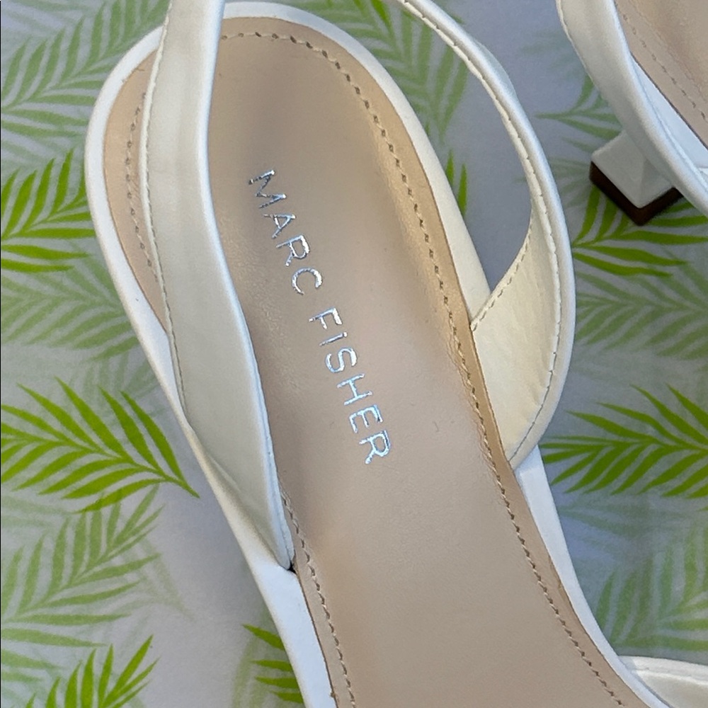 Marc Fisher White Slingback Heels – Style MFHAE DYA – Size 8.5M - Picture 2 of 10